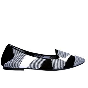 Sketchers White Black Cleo Sherlock Memory Foam Flats 7 Air Cooled